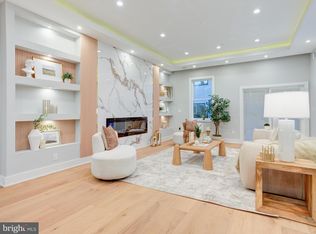 1019 E Palmer St, Philadelphia, PA