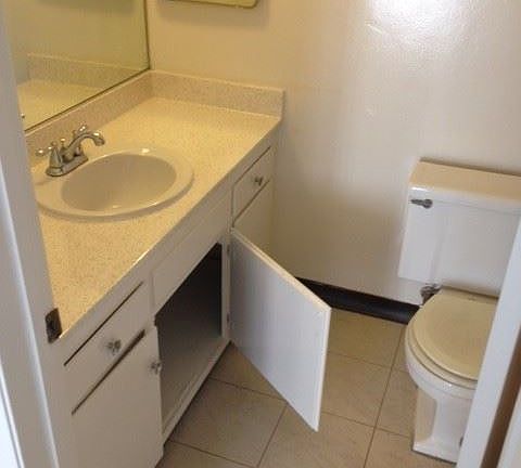 4th image of 11445 216th St APT 22