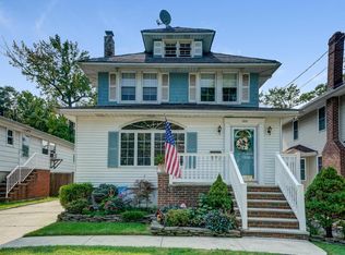 150 Lindenwood Rd, Staten Island, NY 10308