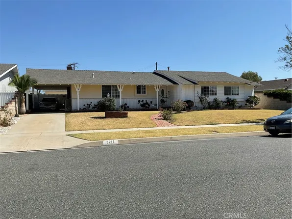 3215 Warwood Rd, Lakewood, CA 90712