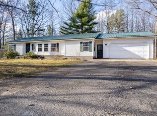 6786 Bosserman Ct, Indian River, MI 49749