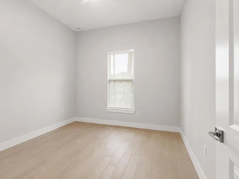 9195 Cape Honey Bee Lane Prestige #19 — Photo 23