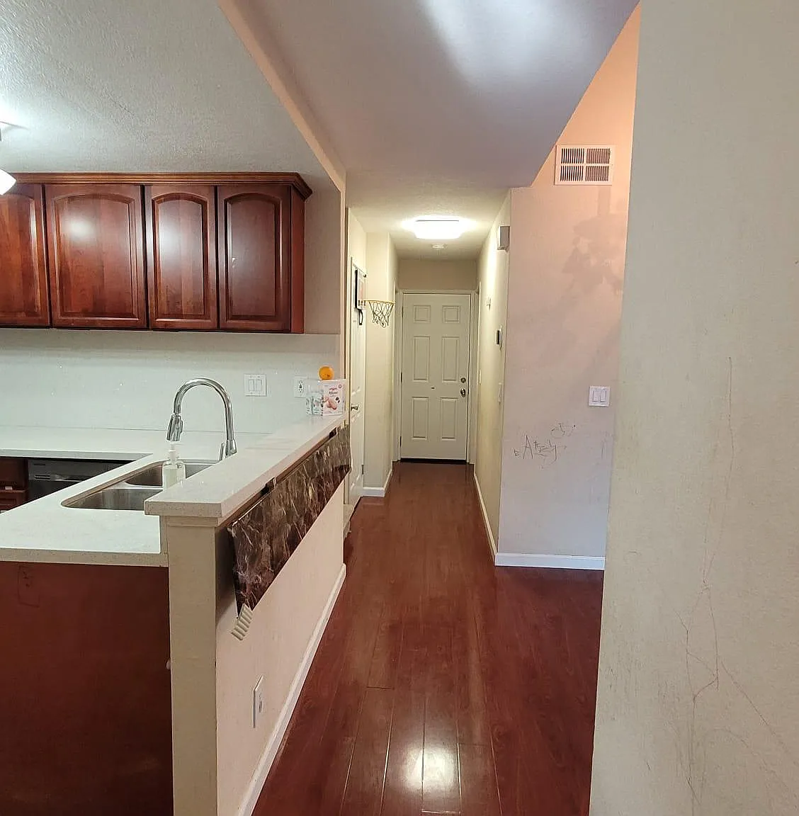 5084 Crandallwood Dr — Photo 3