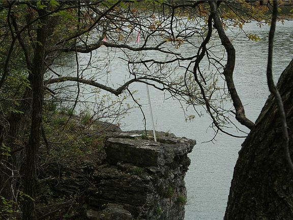 4th image of Lakewood Dr