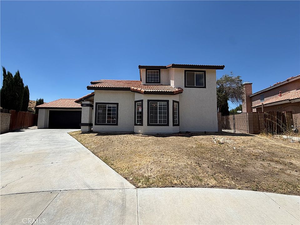 1st image of 201 Tahquitz Pl