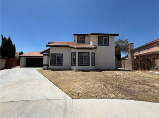 201 Tahquitz Pl, Palmdale, CA 93550