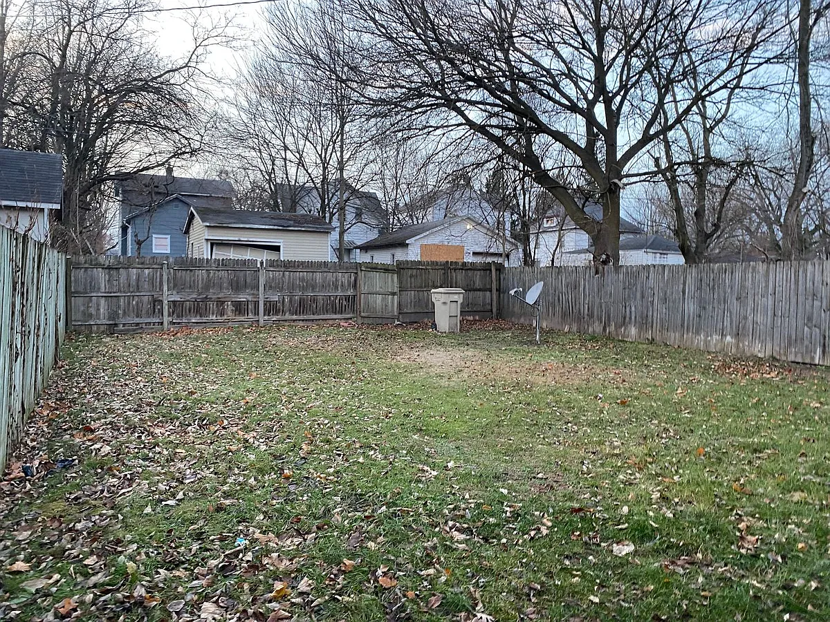 Building Photo - 1237 Wilber St