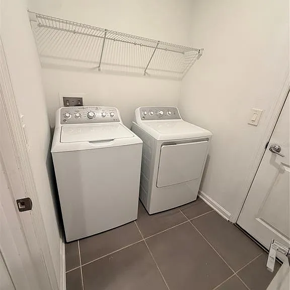 926 Jackson Ave — Photo 6