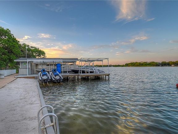 5th image of 222 Flamingo Cir