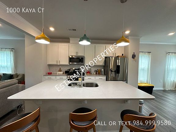 2nd image of 1000 Kaya Ct