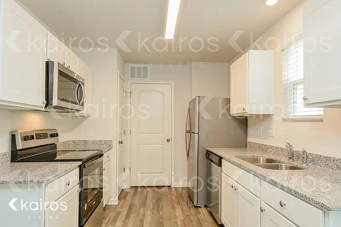 107 Chase Dr — Photo 2