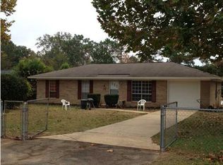 118 Hillwood Dr, Crestview, FL 32539