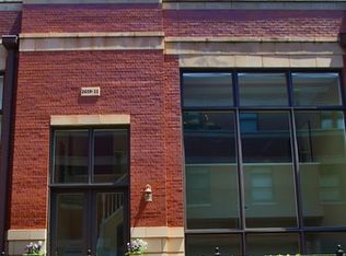 2359 N Ashland Ave, Chicago, IL 60614