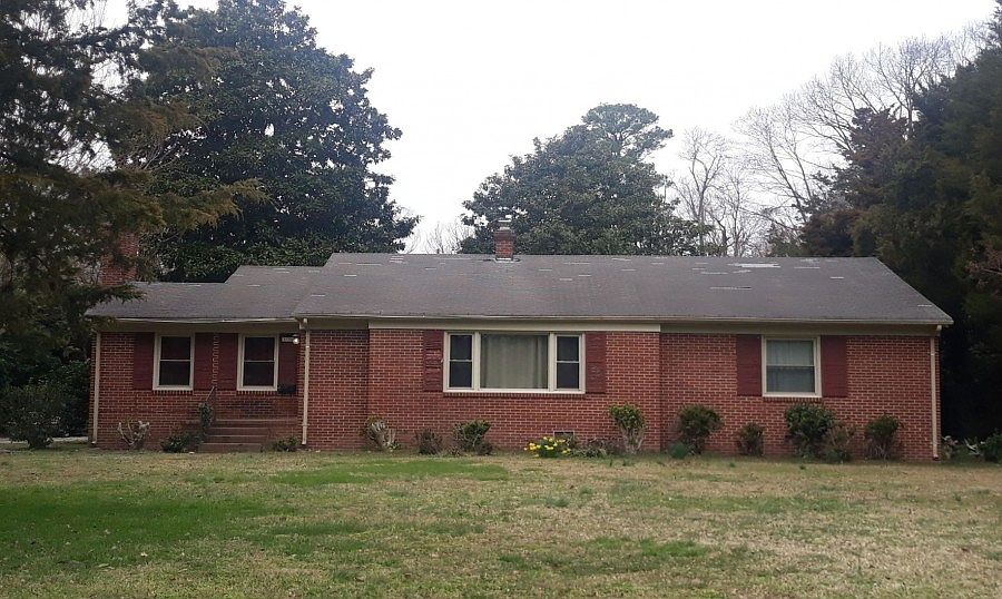 1st image of 136 Nelson Dr