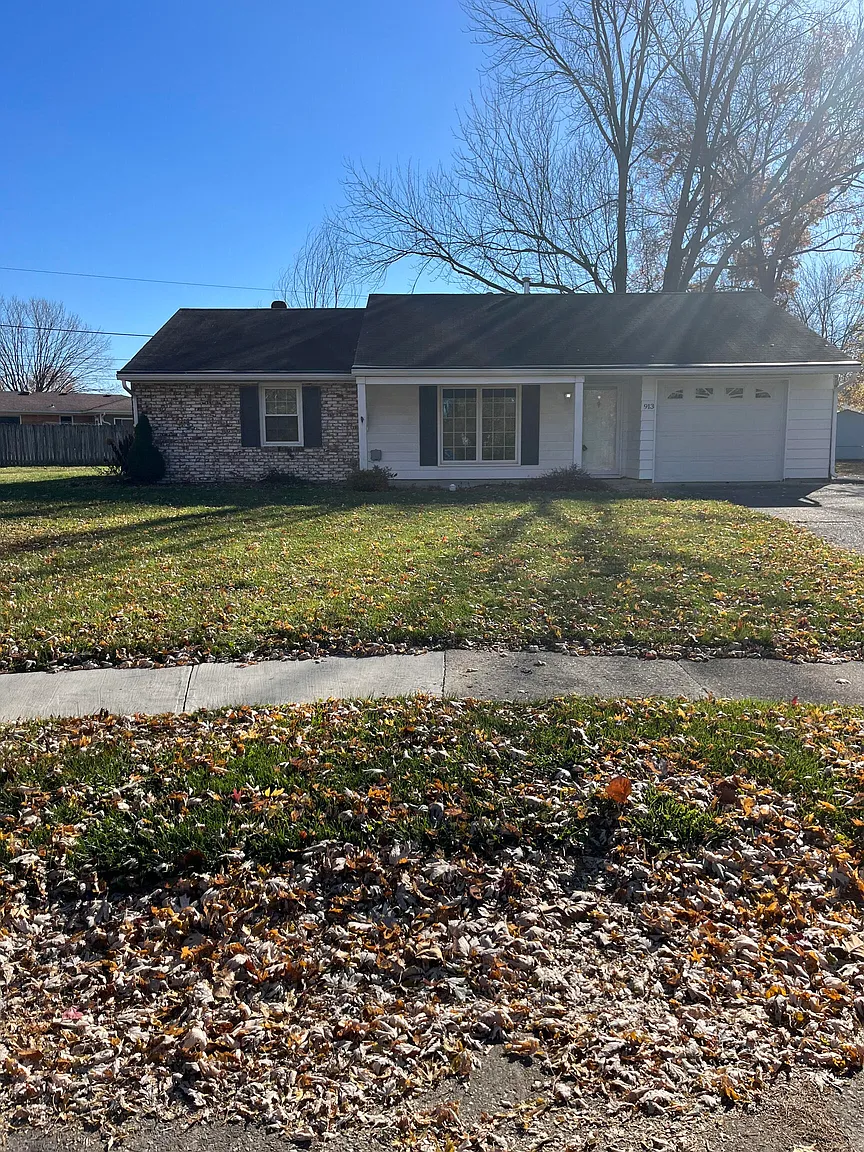 913 Beaufain Ct photo 1