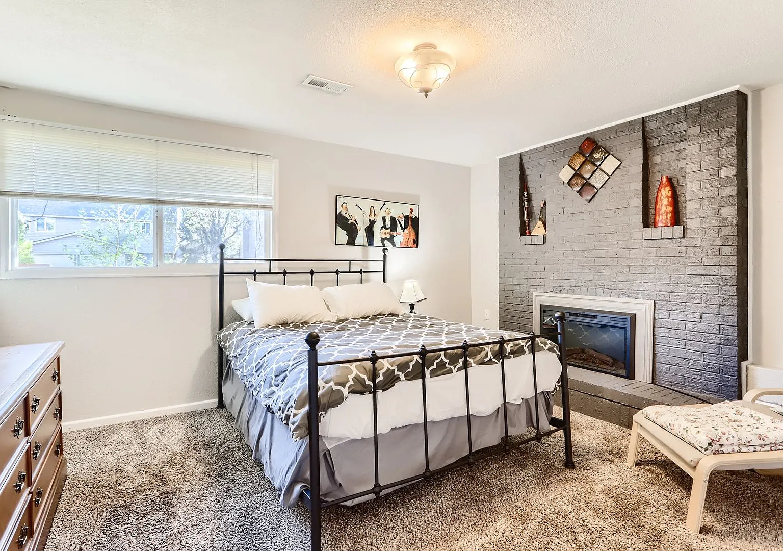 Spacious 5 BDR Lafayette Home - Close to Coal Creek Trail — Photo 4