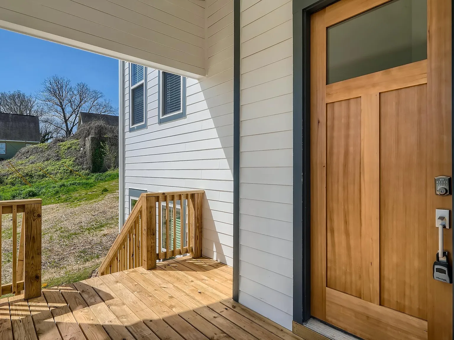 4 bed, 2.5 bath, 1724 sqft, $4,500 — Photo 3