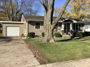 202 S Athletic St, White Pigeon, MI