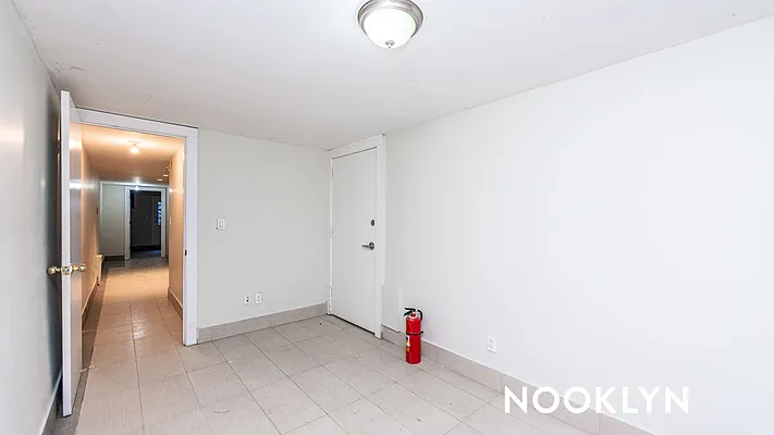 Rented by Nooklyn NYC LLC | media 16