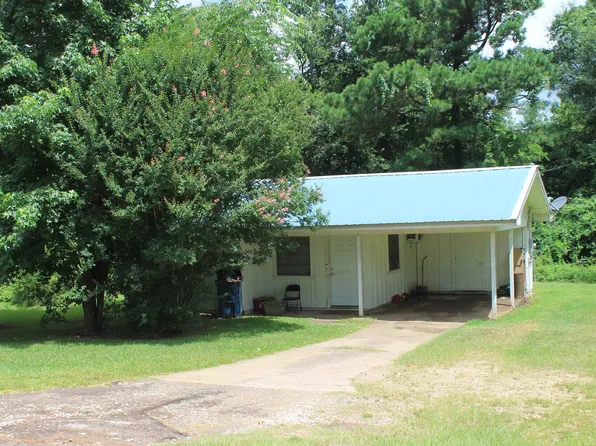 460 Ellis Dr, Waskom, TX 75692