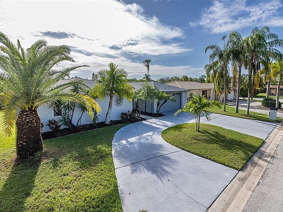 5th image of 9816 San Mateo Way