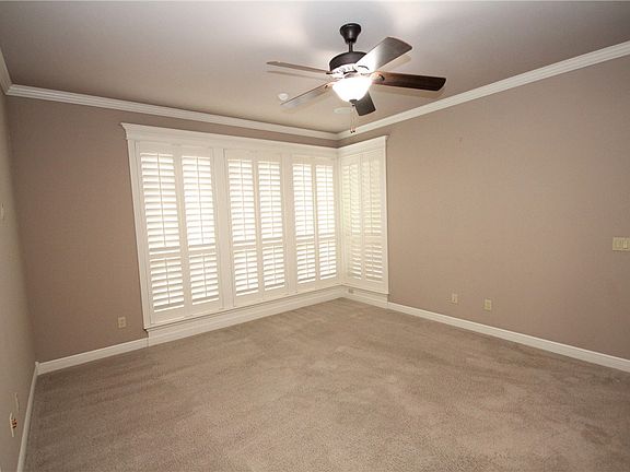 2nd image of 4815 Willowridge Way