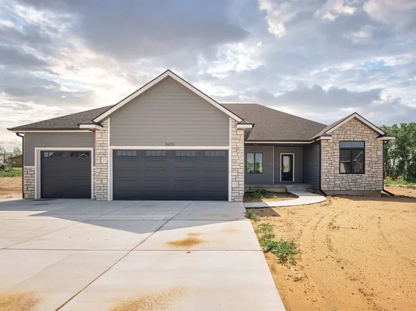 2633 Ridgewood Ct, Salina, KS 67401
