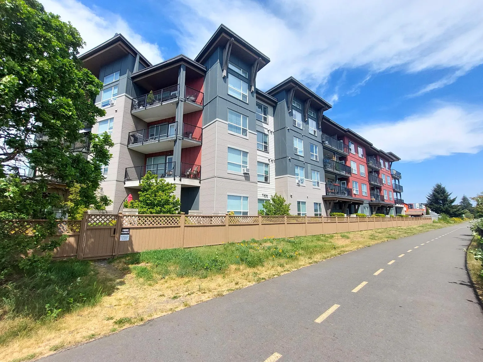 Station Street Apartments — Photo 4