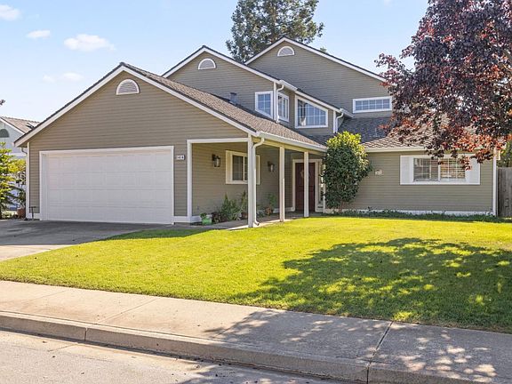 2nd image of 1414 Lodgepole Ct