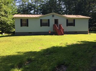 1240 Hellers Ln, Long Pond, PA 18334