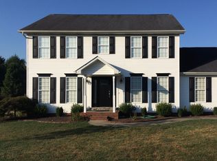 142 Waterside Cir, Winfield, WV 25213