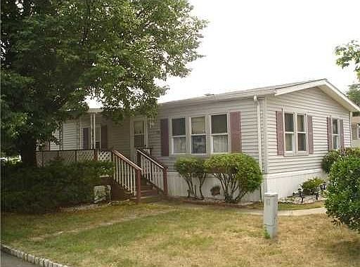 For Sale: 73 Gerard Court, Spotswood, New Jersey 08884