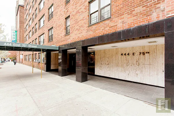 Rented by Halstead Real Estate | media 6