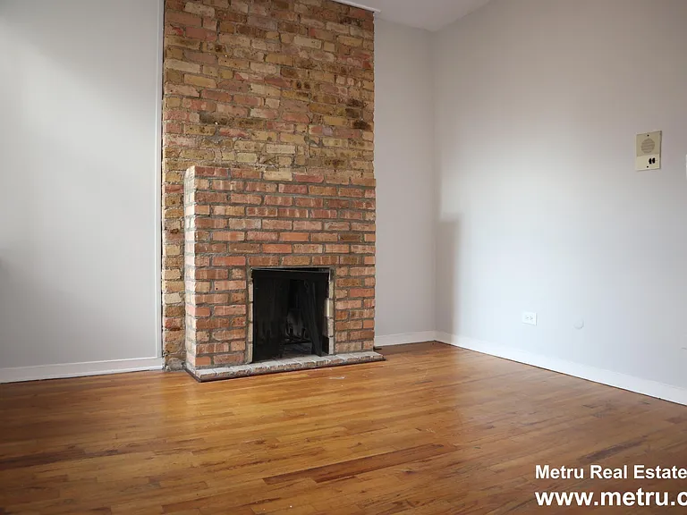 2306 N Clark St #4N — Photo 5