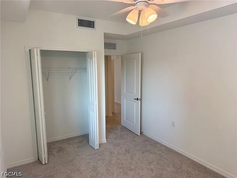 18411 Copperhead Ct N #337 — Photo 18