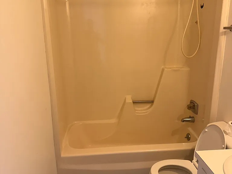 612 Lexington Tpke #101 — Photo 11
