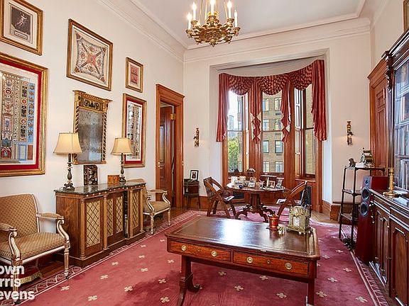 4th image of 121 Central Park W APT 30