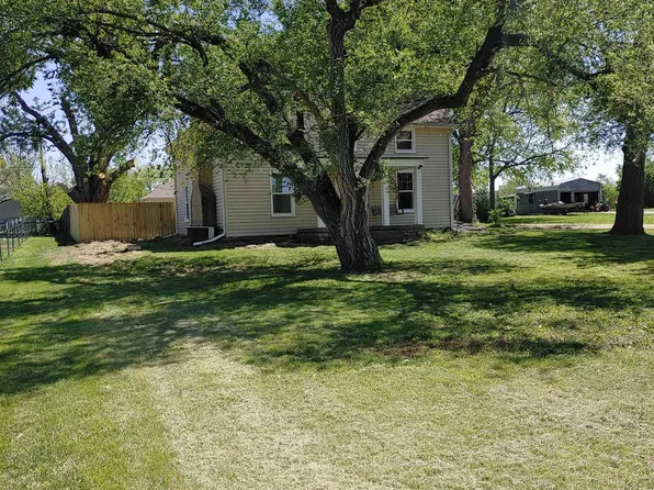 1403 Frazier St, Valley Falls, KS 66088