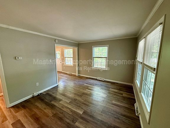 4th image of 345 Byrum St