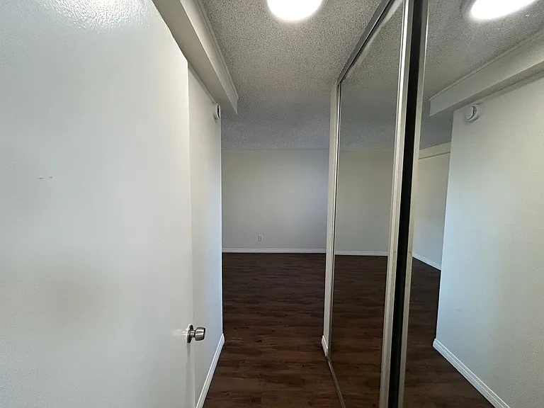 734 Sapphire St #6 — Photo 16