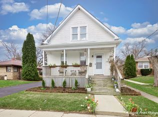 300 Park Ave, Antioch, IL 60002