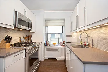 Sold by Qwest Residential Downtown LLC