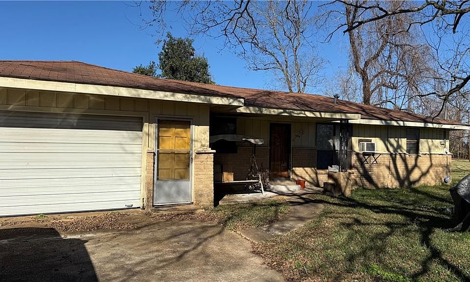 1st image of 5954 Ball Ln