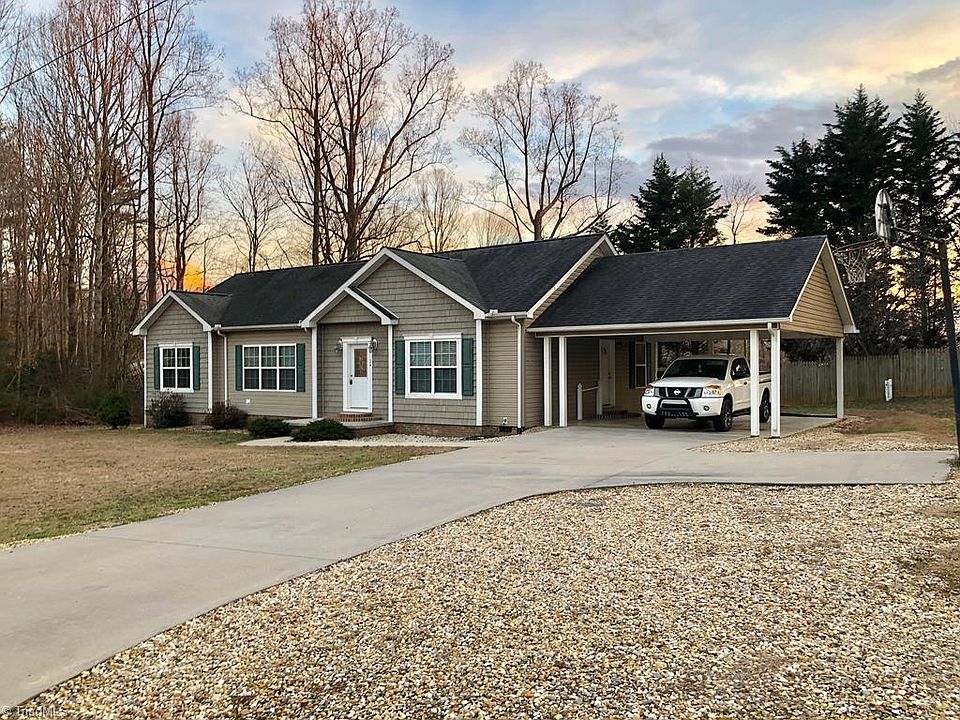 1st image of 178 Knollwood Dr