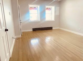 25 Graves St #1, Staten Island, NY 10314