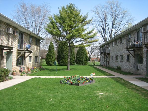 528 Chase Blvd APT 6
