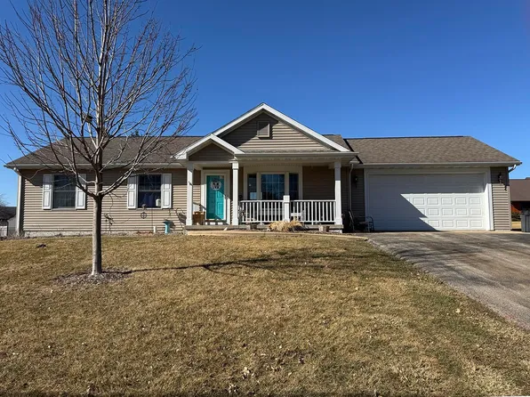 108 SW Lanark Ave, Lanark, IL 61046