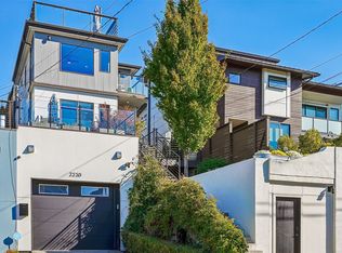 2220 Broadway E, Seattle, WA 98102