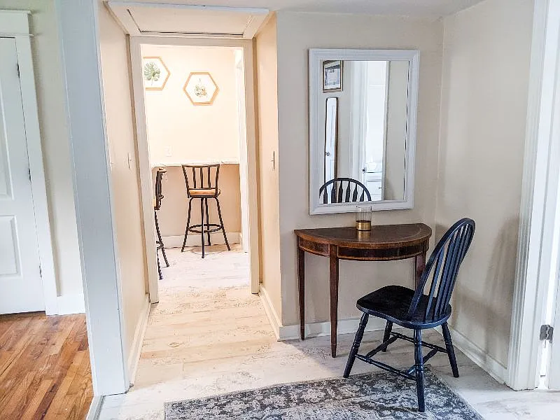 2 bed, 790 sqft, $1,400 — Photo 3