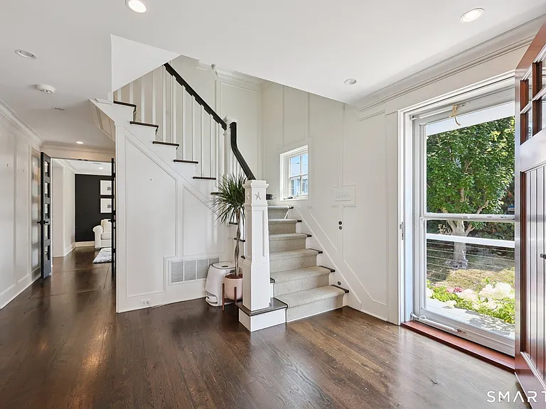 19 Middle Beach Rd — Photo 9